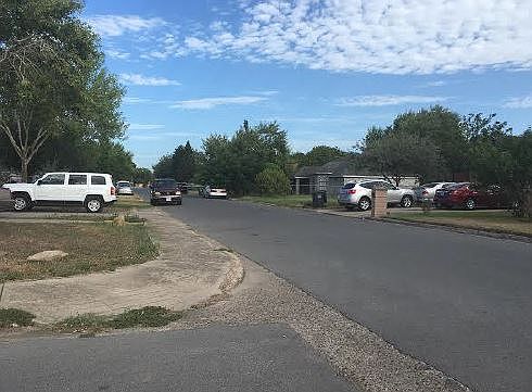 2nd image of 3001 Monterrey St