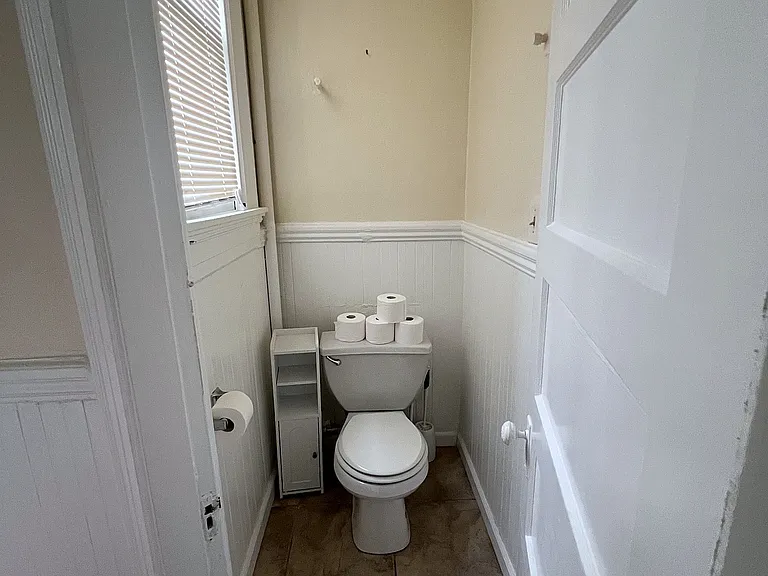 339 Waller St #1 — Photo 6