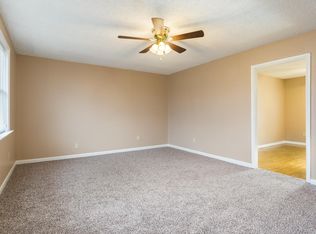 936 Lafayette Rd, Clarksville, TN 37042