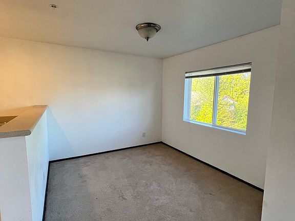 4th image of 10825 SE 200th St APT G302