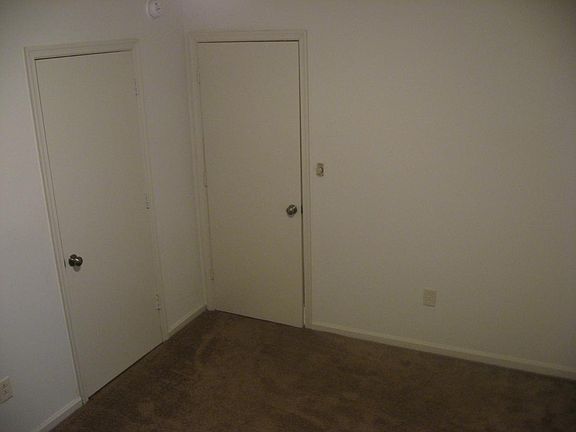 3rd image of 501 Walnut Ave SE APT 14