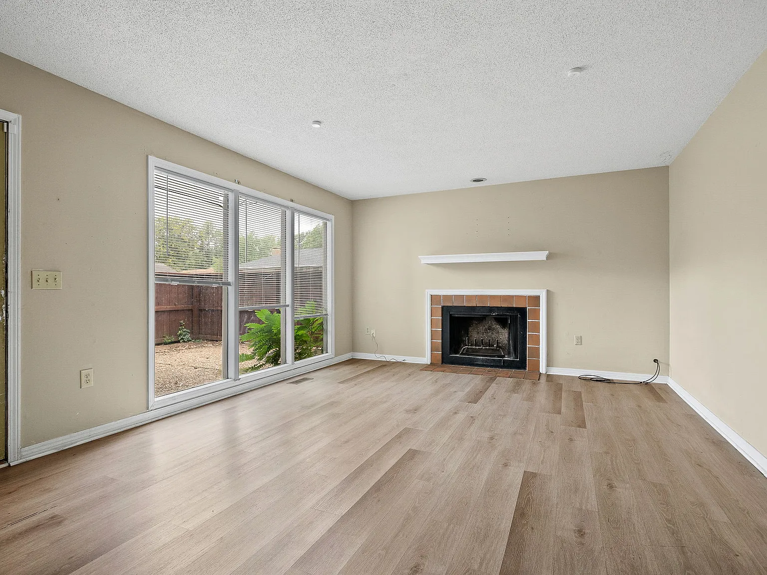 Rustic Woods Townhomes - A1 — Photo 4