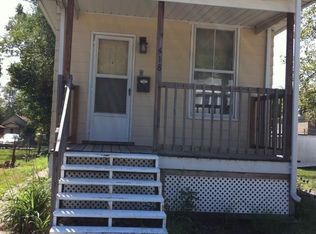 418 S 22nd St, Belleville, IL 62226