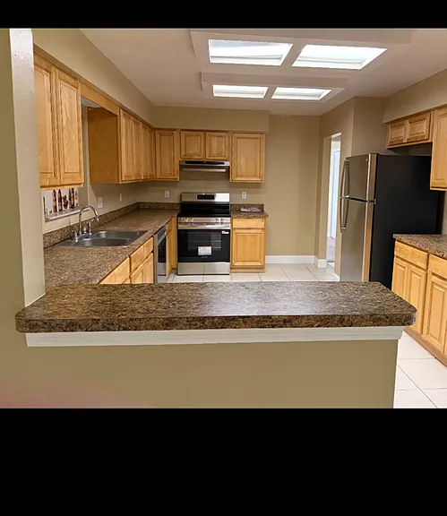 2949 N Covington Dr — Photo 25