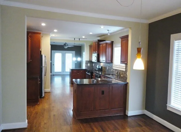 49 Leslie St NE — Photo 19
