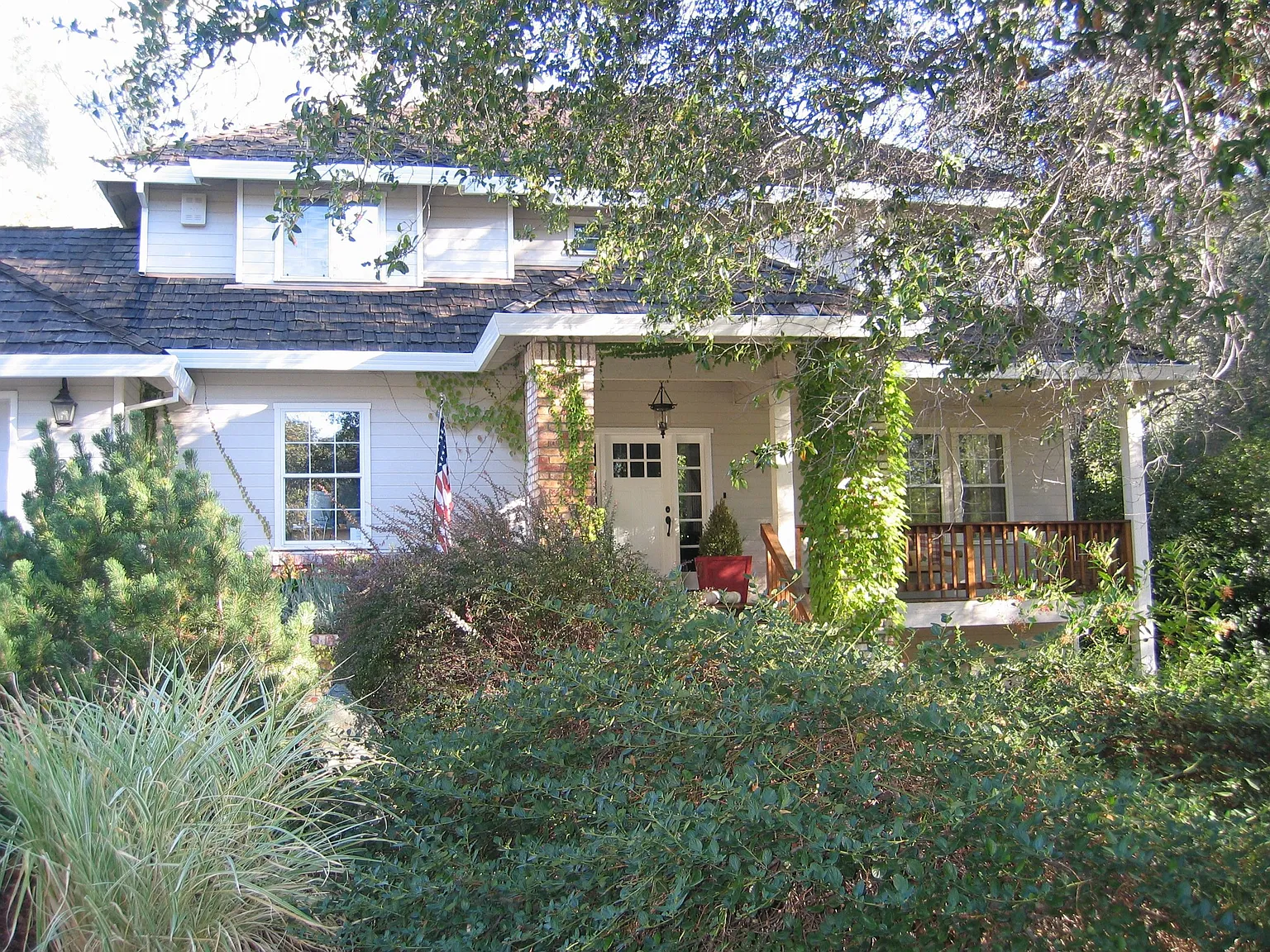 621 Tanbark Oak Ct photo 1