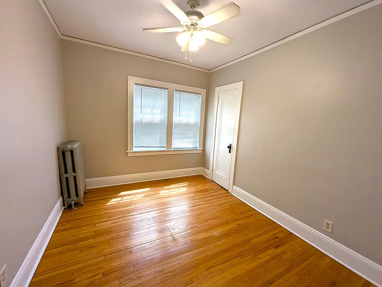 3125 Aldrich Ave S #2 — Photo 2