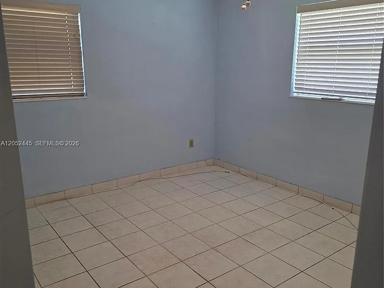 8035 NW 185th St — Photo 9