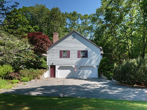 4th image of 19 Wildbrook Dr