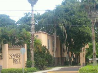 10740 N Kendall Dr, Miami, FL 33176