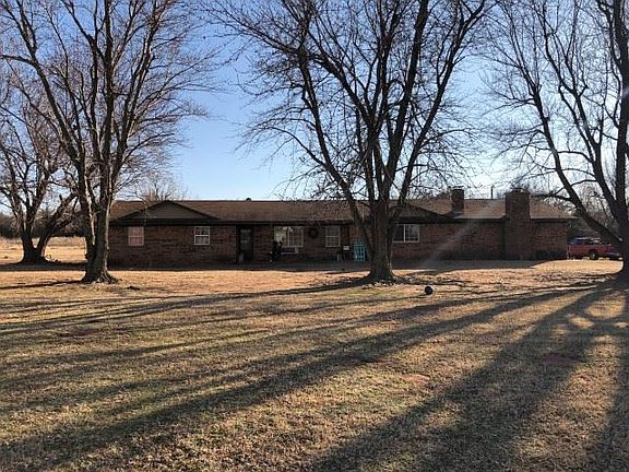 2nd image of 915 County Road 1490