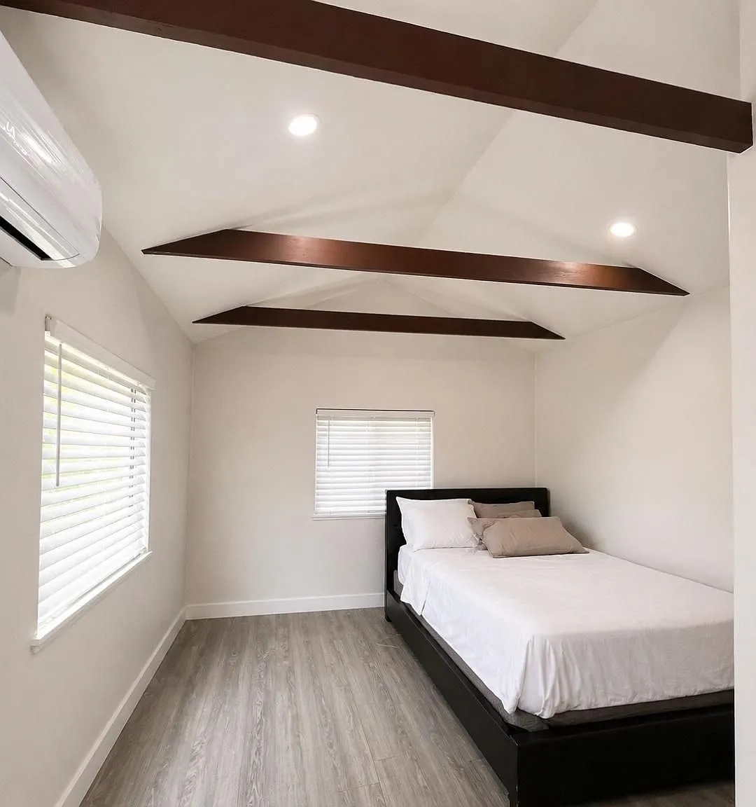 Studio, 1.0 bath, 250 sqft, $1,750 — Photo 3