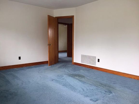 3rd image of 817 Kimball Ave
