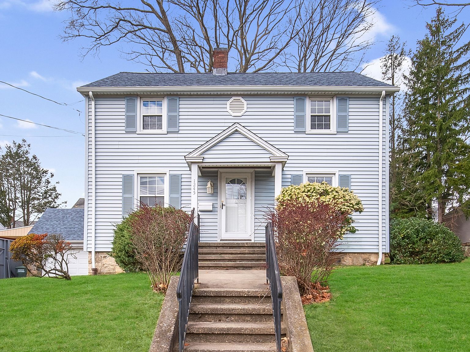 1245 Lindley St, Bridgeport, CT 06606 Zillow