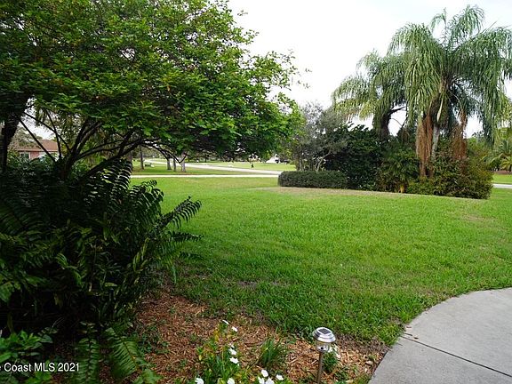 3rd image of 5615 Cypress Creek Dr