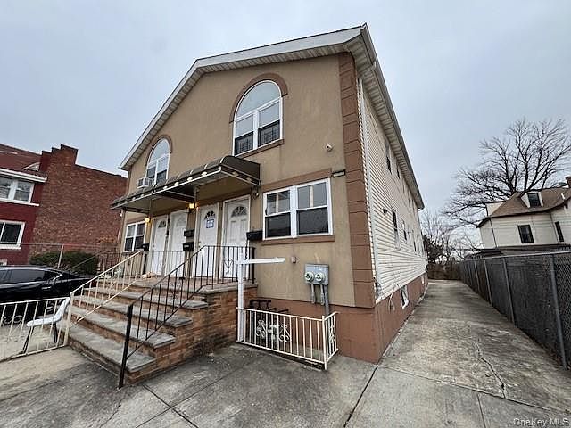 1st image of 178 Highland Boulevard