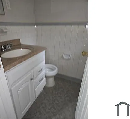 3303 Howard St NW #1 — Photo 3