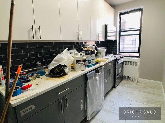 5th image of 3502 Kings Hwy APT F12