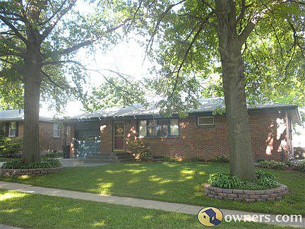1st image of 528 N 81st St