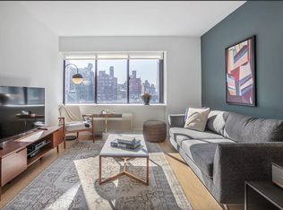 220 W 26th St APT 1001, New York, NY 10001