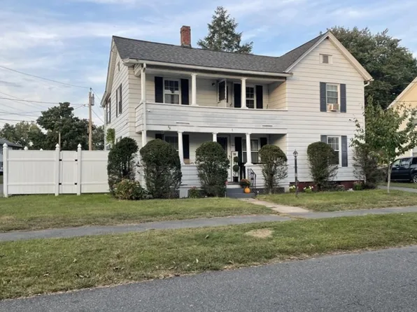 1 Saint Paul St #2, Westfield, MA 01085