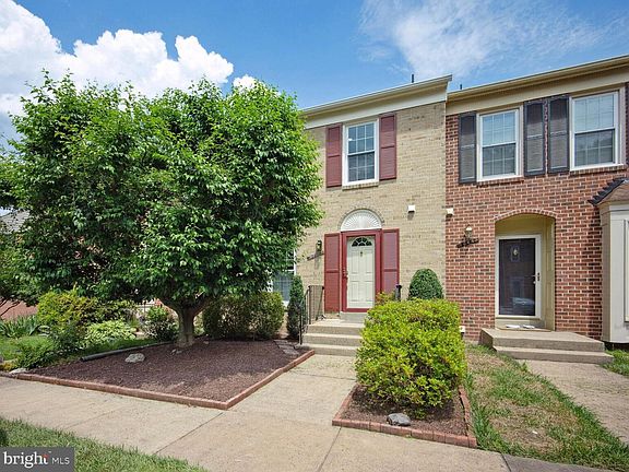 2nd image of 10441 Malone Ct