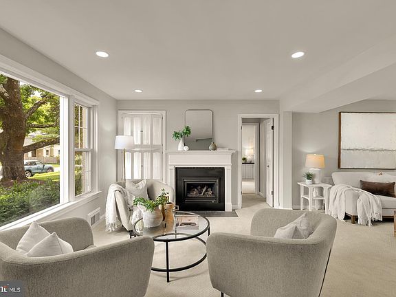 5th image of 7822 Moorland Ln