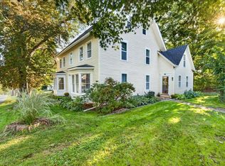 9 School St, Stockton Springs, ME 04981