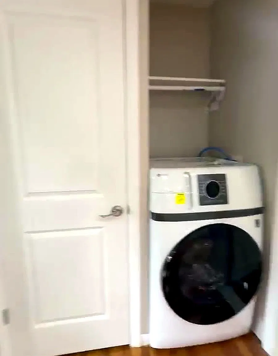 2 bed, 850 sqft, $1,800 — Photo 3