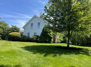 55 Bank St, Harwich Port, MA 02646