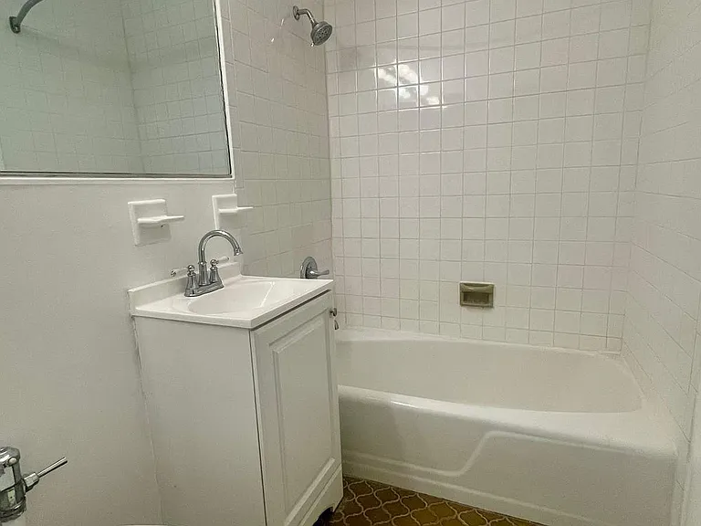41 W 71st St #3E — Photo 7