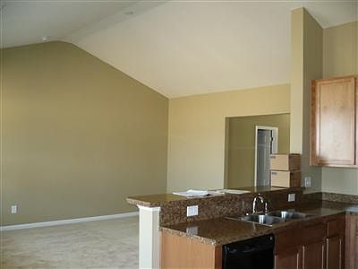 4th image of 464 Slippery Rock Way #482