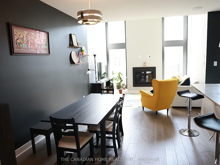468 Trident Mews — Photo 4