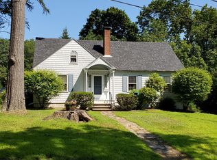 127 Summer St, Rockland, ME 04841