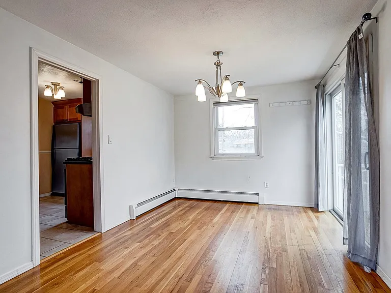 6 Keith Cir #A — Photo 9