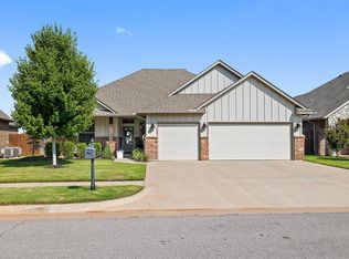19113 Windy Way Rd, Edmond, OK 73012
