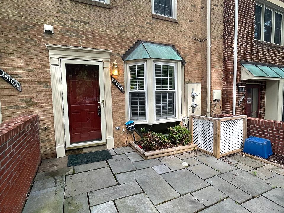 1st image of 2508 Fairfax Dr #A