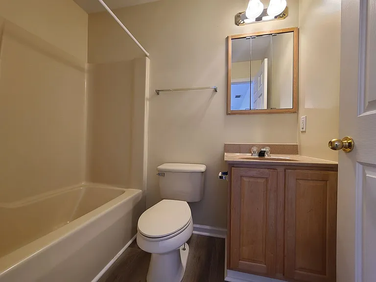 1 Pineview Pl — Photo 12