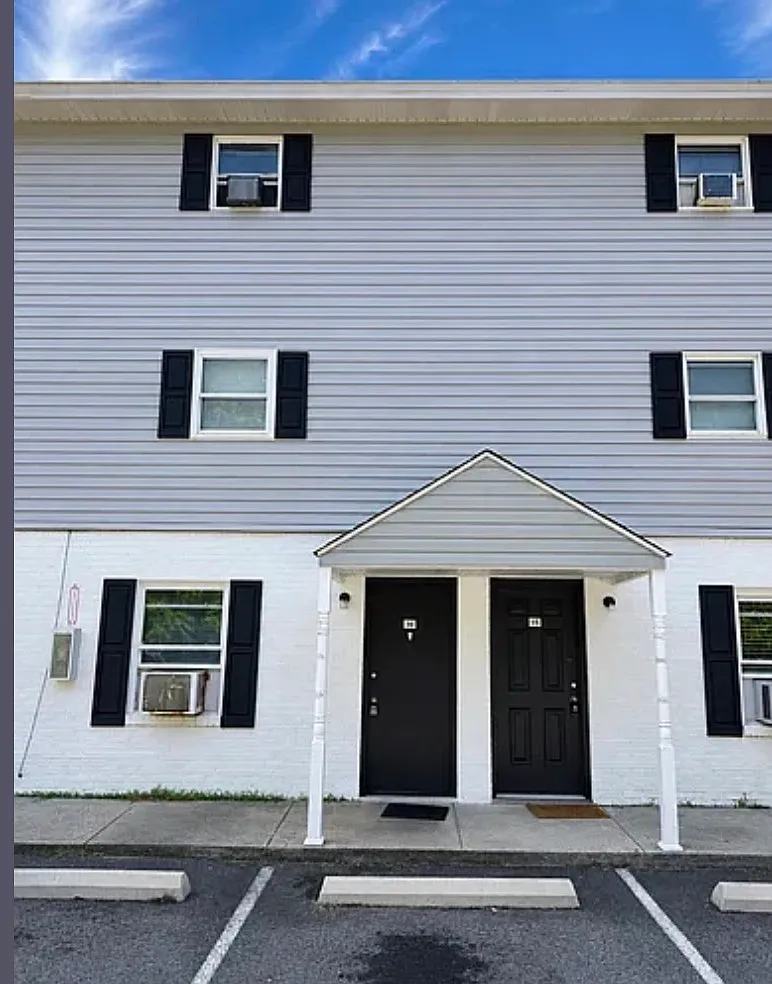 1 bed, 650 sqft, $895 — Photo 1