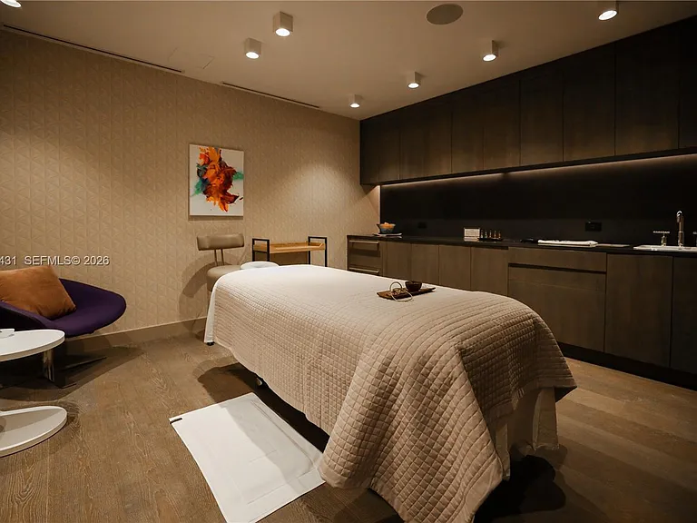 1000 Biscayne Blvd #4401 — Photo 41