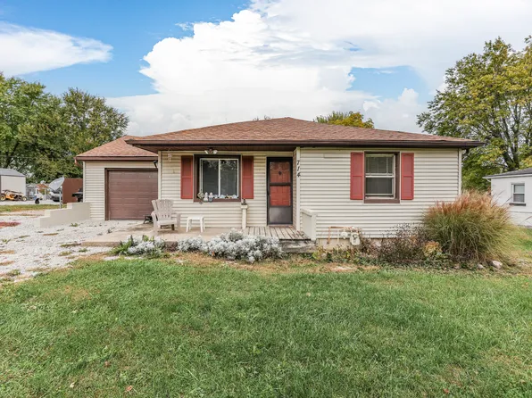 714 8th St, Shelbyville, IN 46176