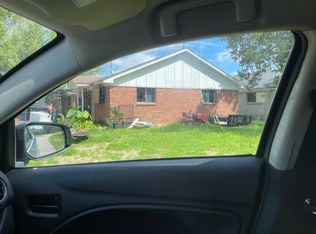 802 Caplan St, La Porte, TX 77571