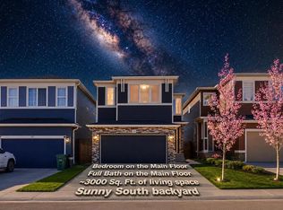 29 N Belmont Ter SW, Calgary, AB T2X 4H7