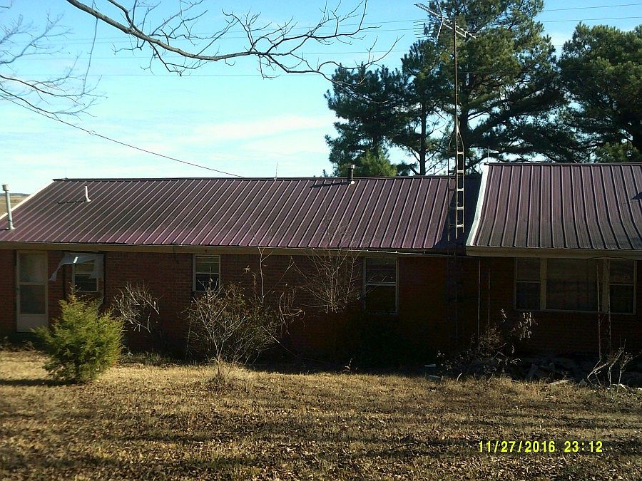 1st image of 4026 Bay Ln