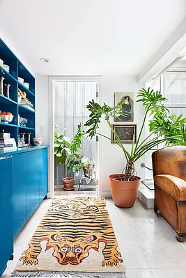 Sold by Compass | media 32