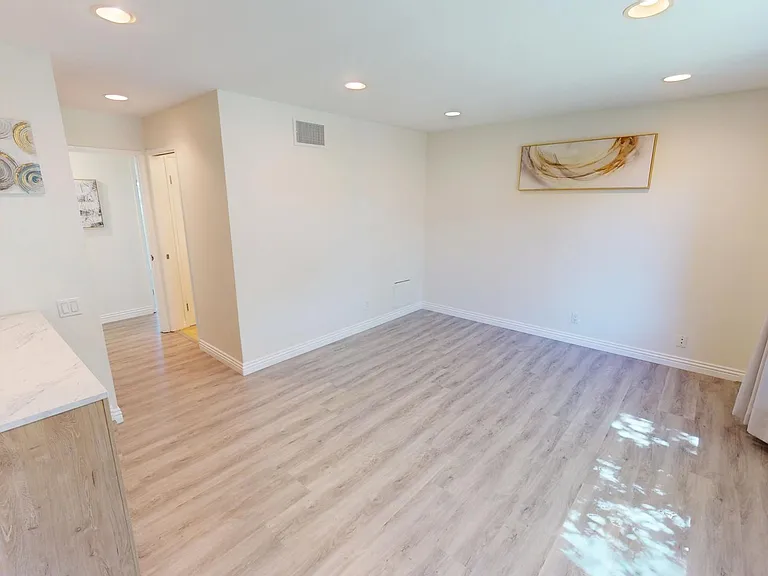 588 Rio Grande Cir — Photo 22