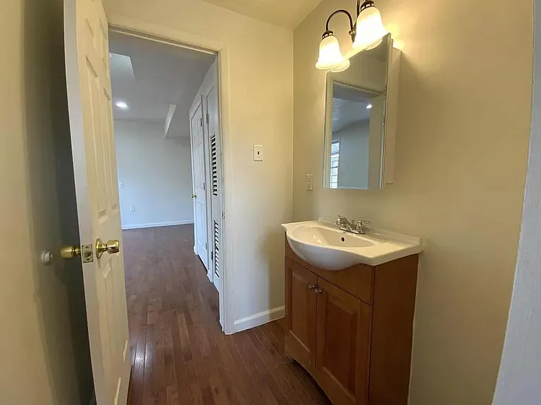 214 W North Ave #3 — Photo 11