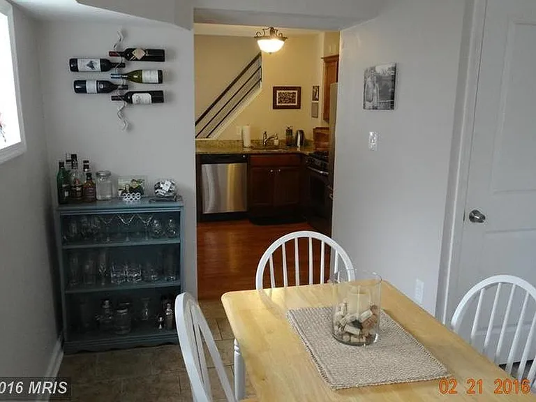 2303 E Fairmount Ave — Photo 7