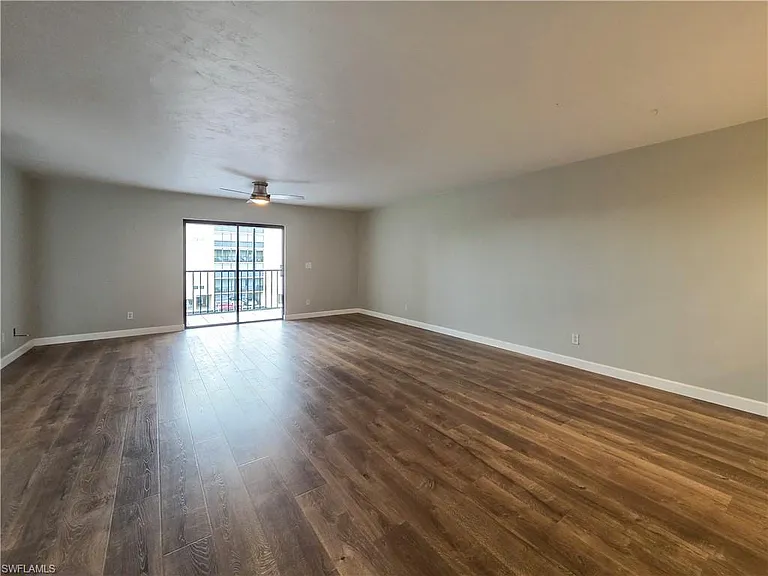 4371 Bay Beach Ln #313 — Photo 8