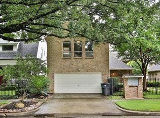 1500 Harvard St APT A, Houston, TX 77008